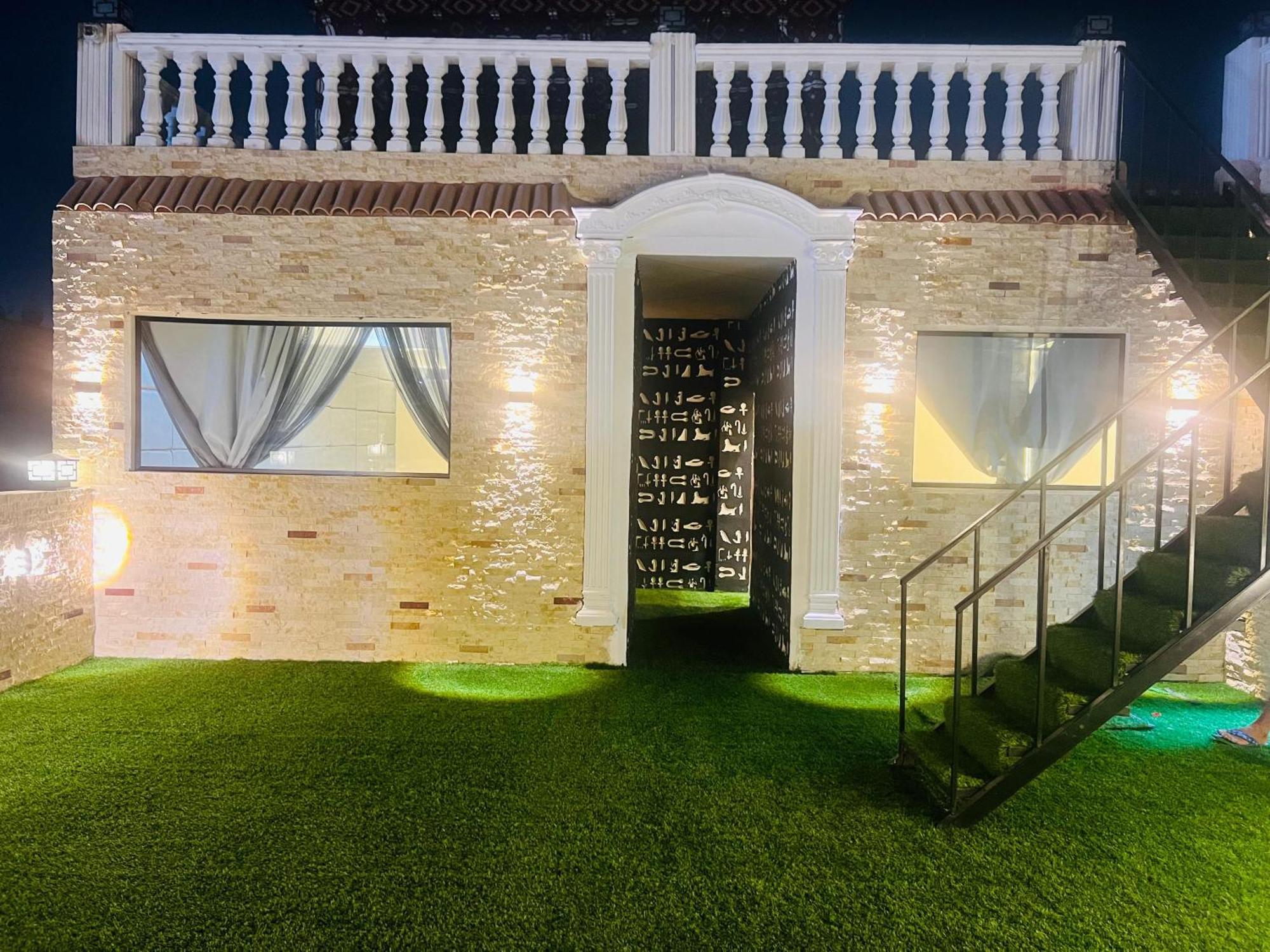 New Scarab Pyramids View Hotel Kafrat al Jabal Bagian luar foto